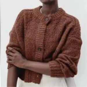 Everlane - The Lofty Knit Cardigan